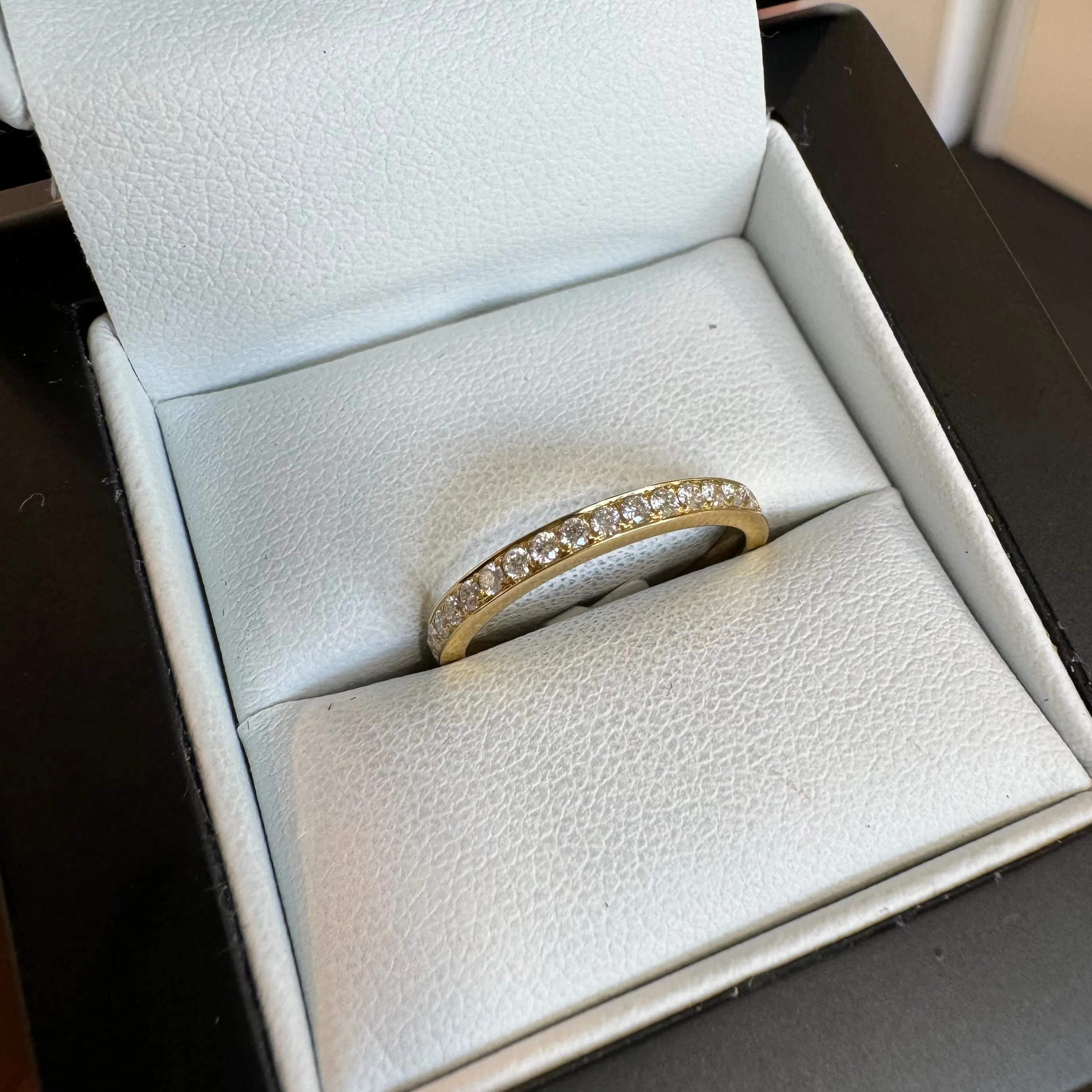 18ct Yellow Gold Diamond Eternity Ring