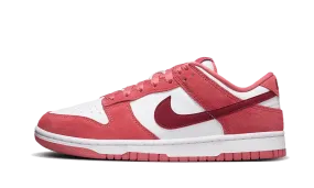 Dunk Low Valentine's Day