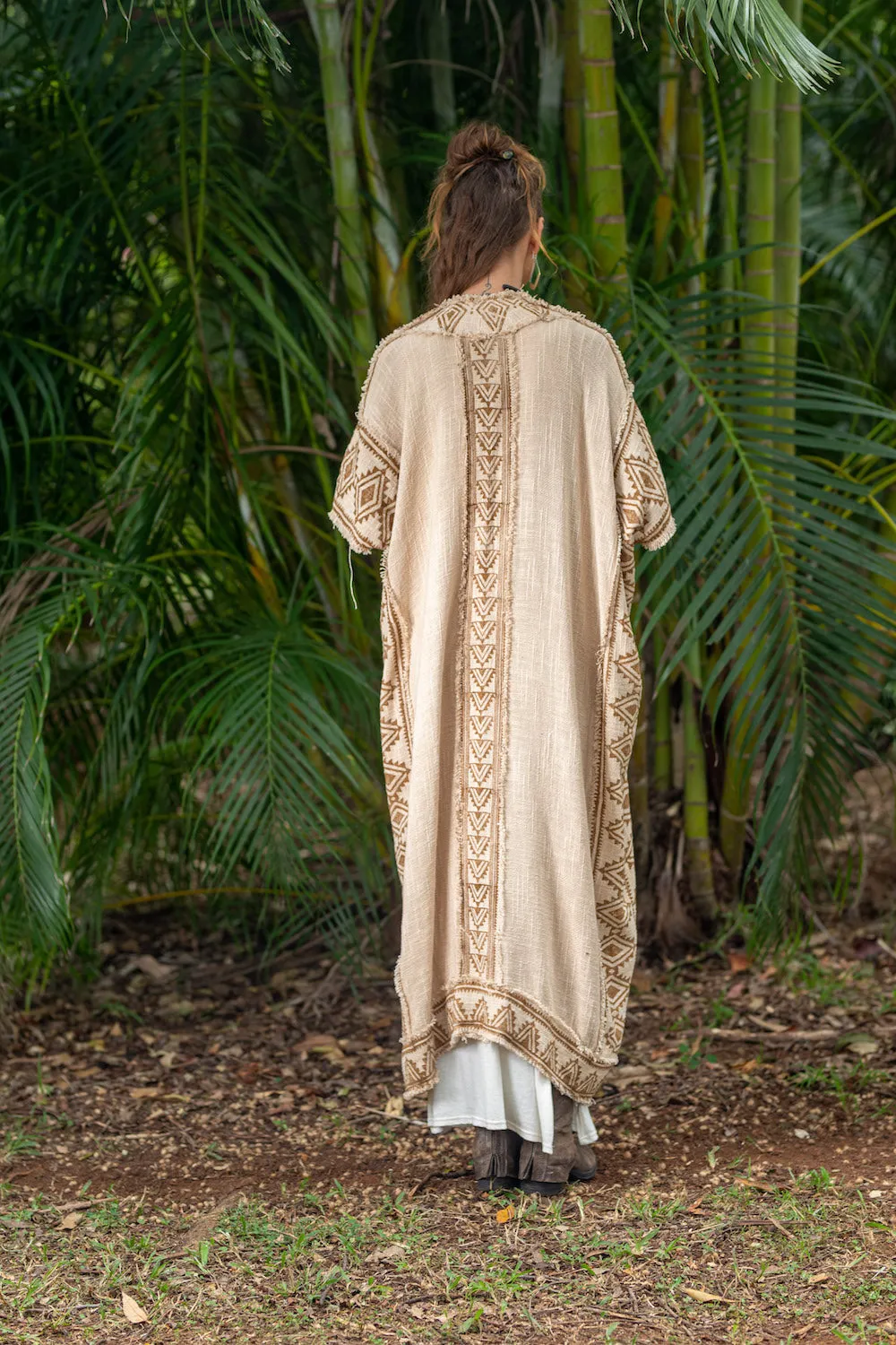 KERALA KAFTAN IN NATURAL WHITE