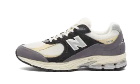 New Balance 2002R Magnet