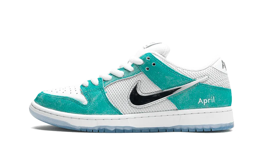 SB Dunk Low April Skateboards