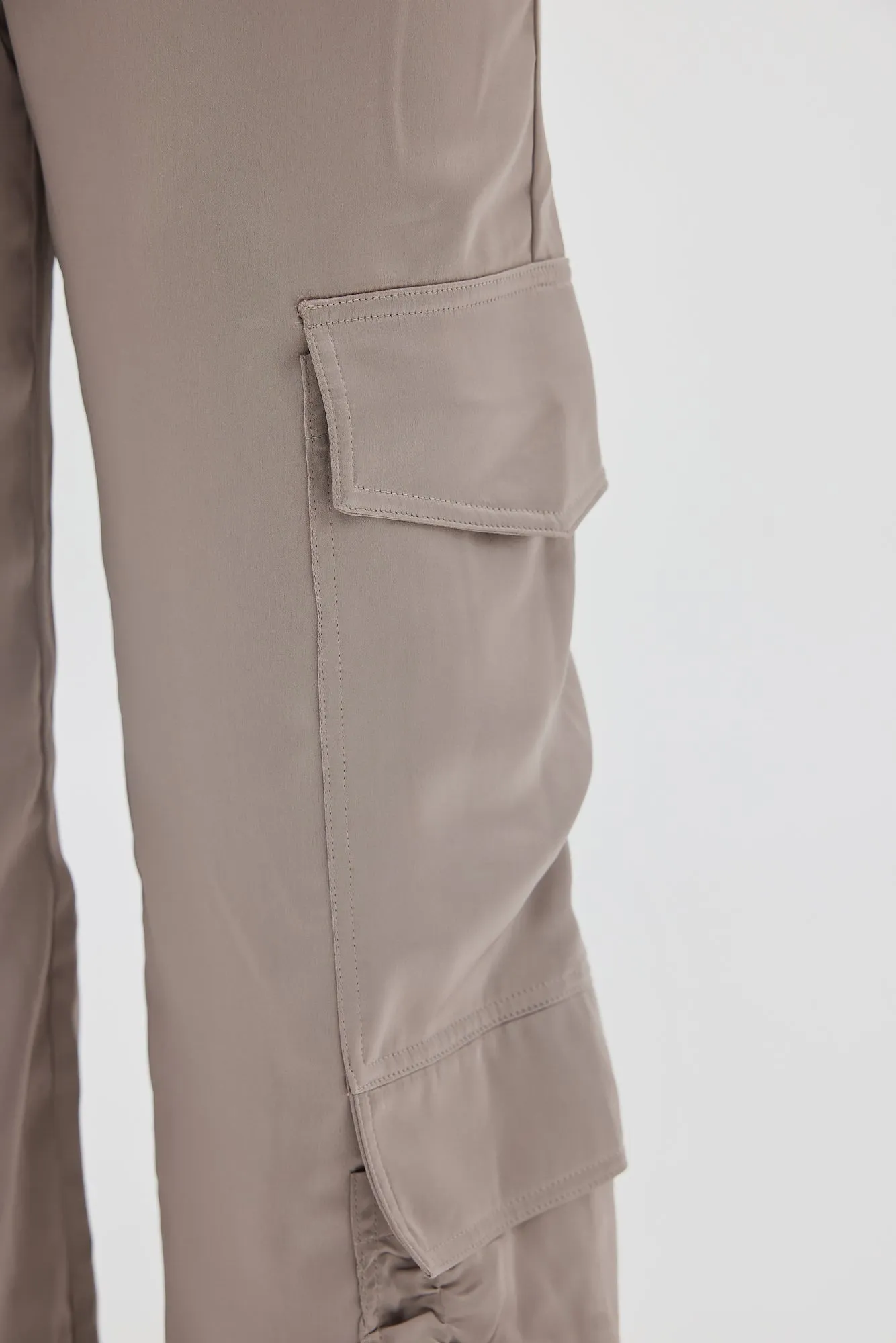 The Cargo Pant - Taupe